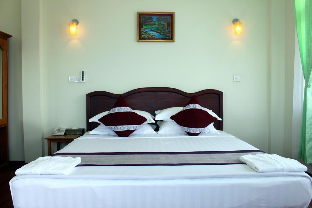Golden Dream Hotel Inle Lake Room photo